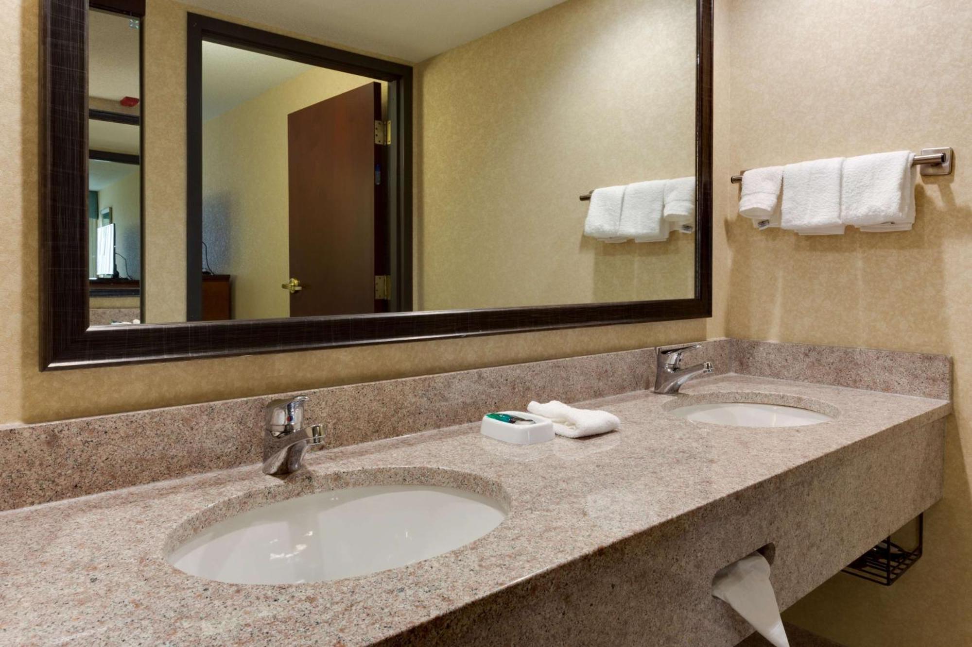 Drury Inn & Suites Birmingham Grandview מראה חיצוני תמונה